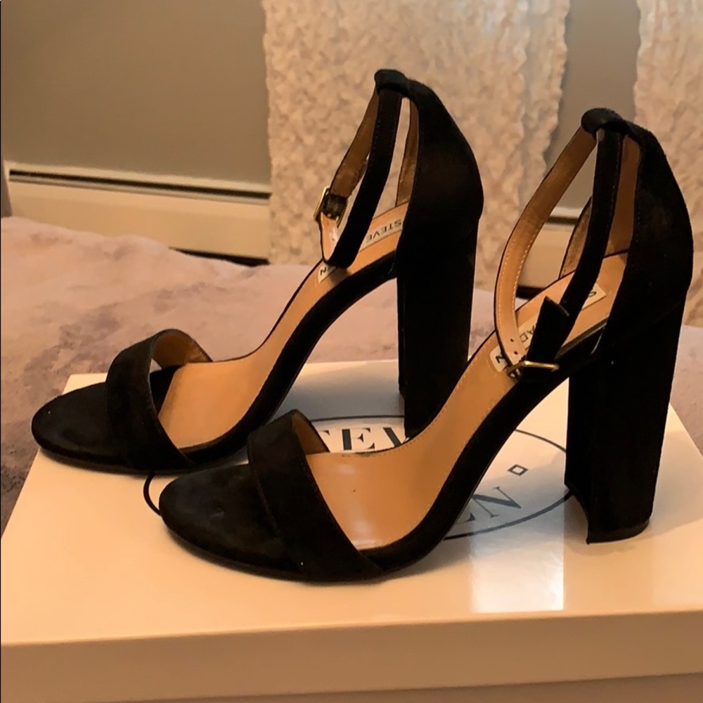 Steve Madden black suede Carrson sz.7.5